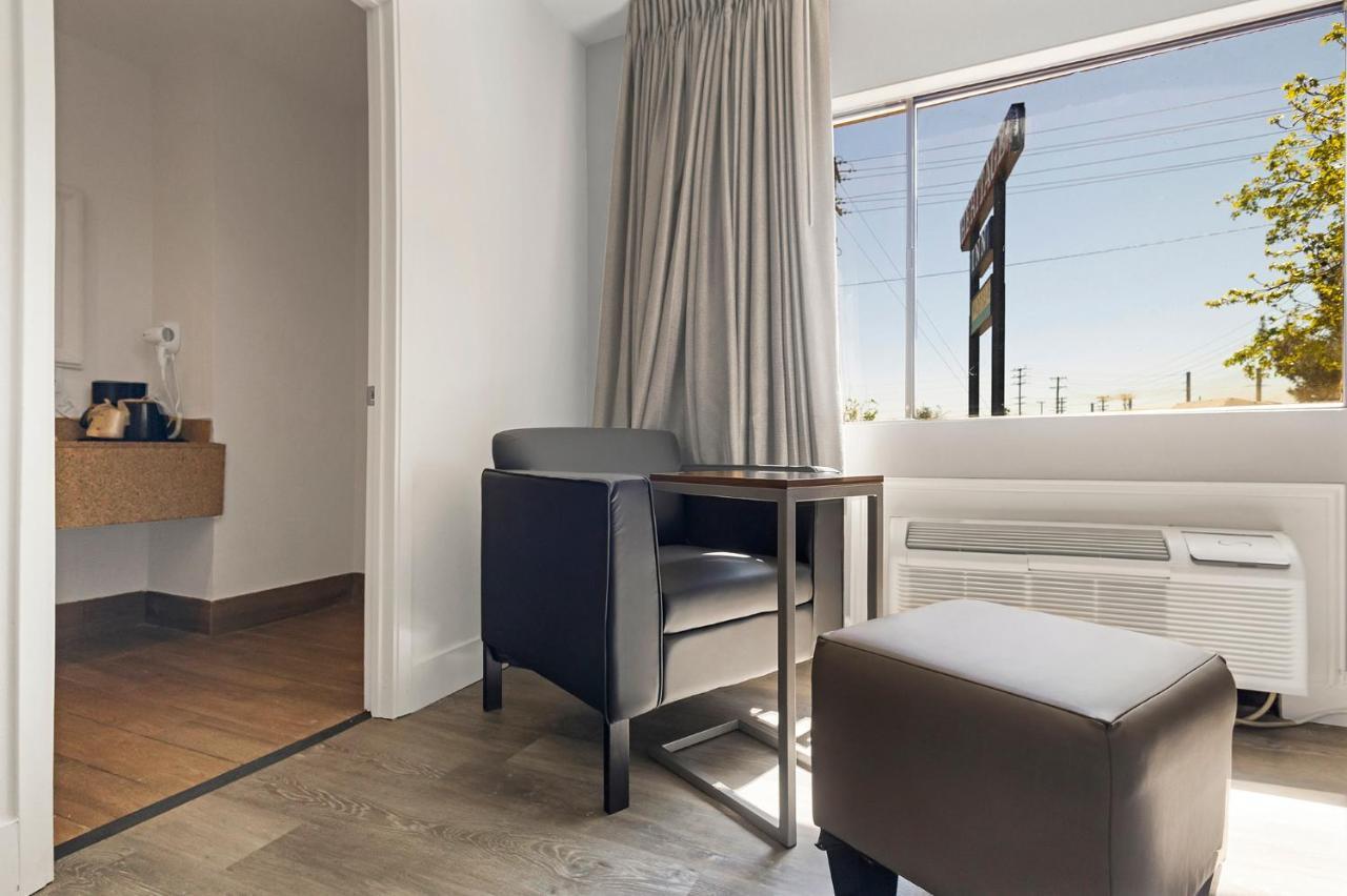 Heritage Inn Express Roseville Dış mekan fotoğraf